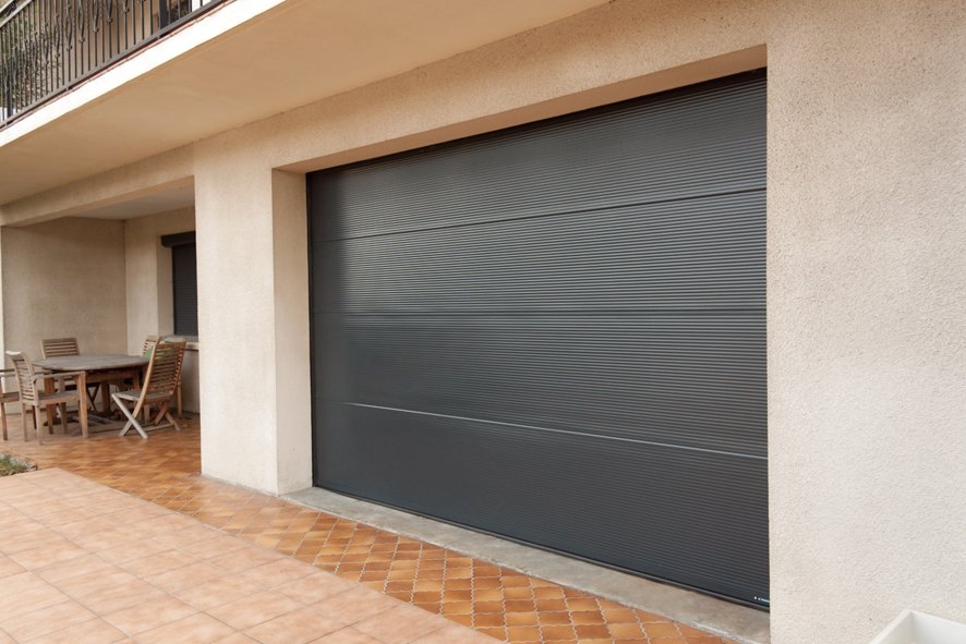 porte-de-garage-micro-rainure